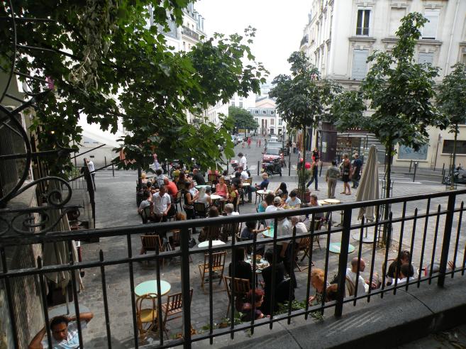  terrasse de café, place Emile Coudeau